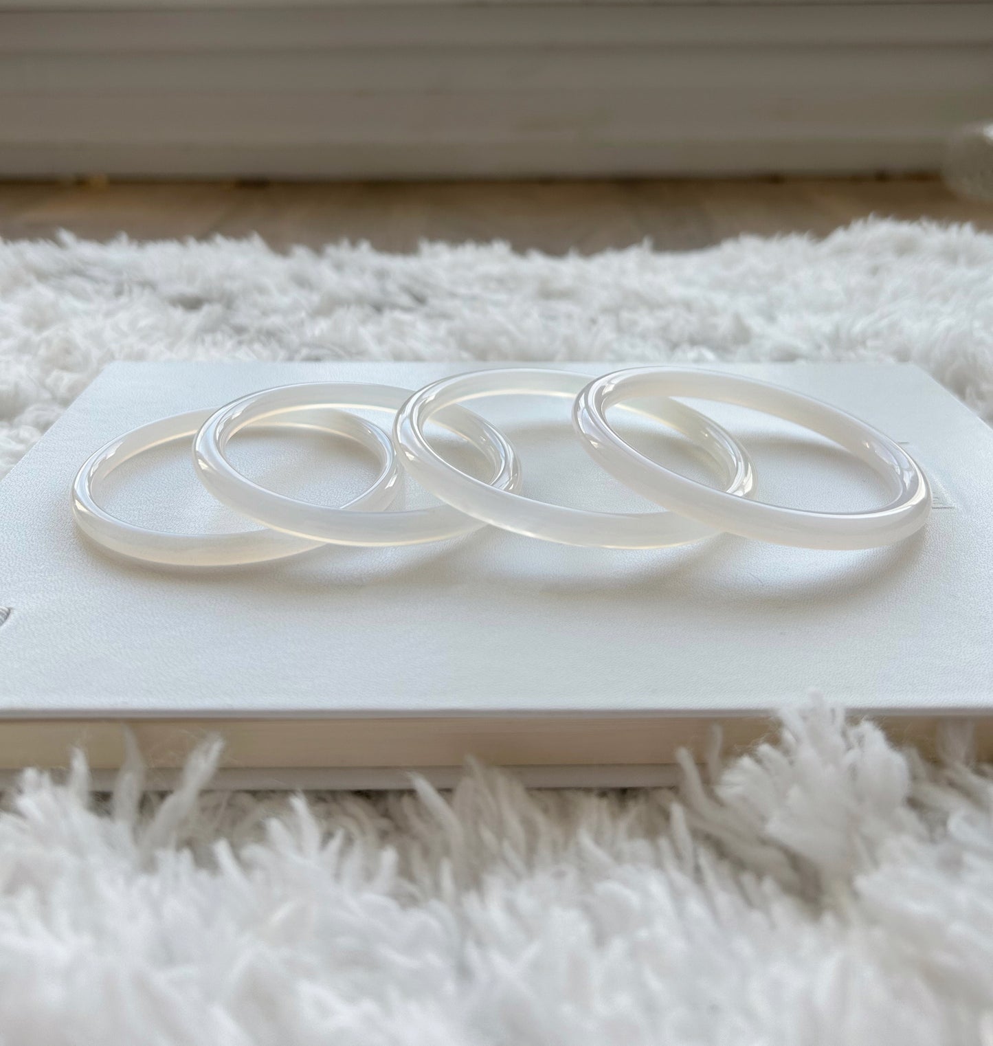 Luminous - White Jade Bangle