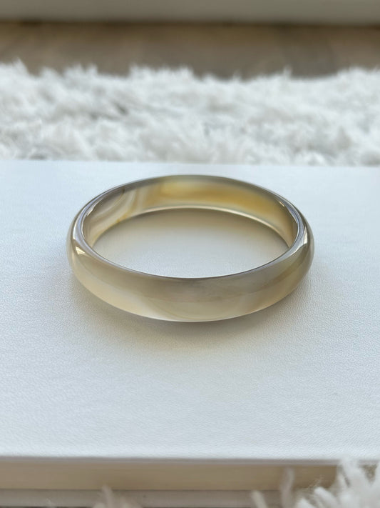 Fluorescent - Champagne Agate Bangle